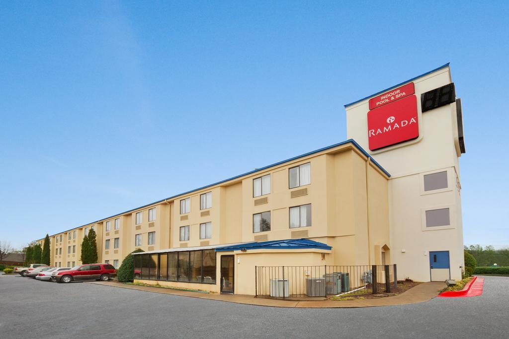 Comfort Inn Marietta-Atlanta Near Ballpark-Galleria Екстер'єр фото