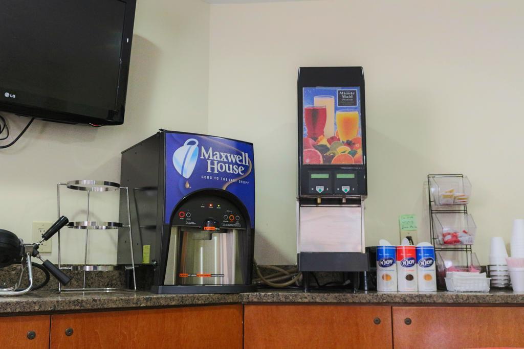 Comfort Inn Marietta-Atlanta Near Ballpark-Galleria Екстер'єр фото